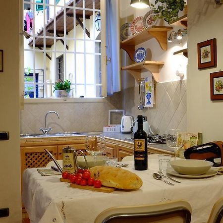 Il Loft Di Cinzia&Andrea Family Home In Heartofart Флоренция Стая снимка